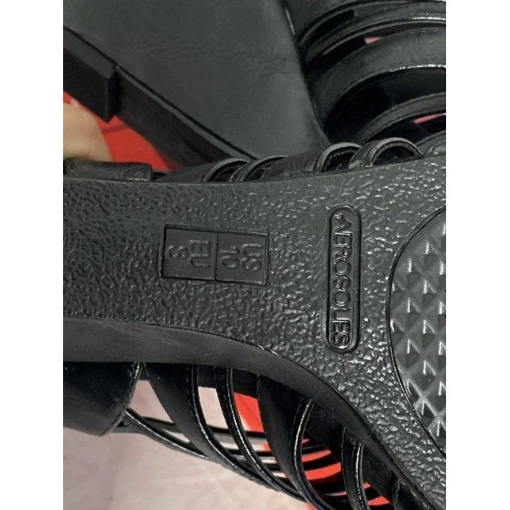 AEROSOLES black leather